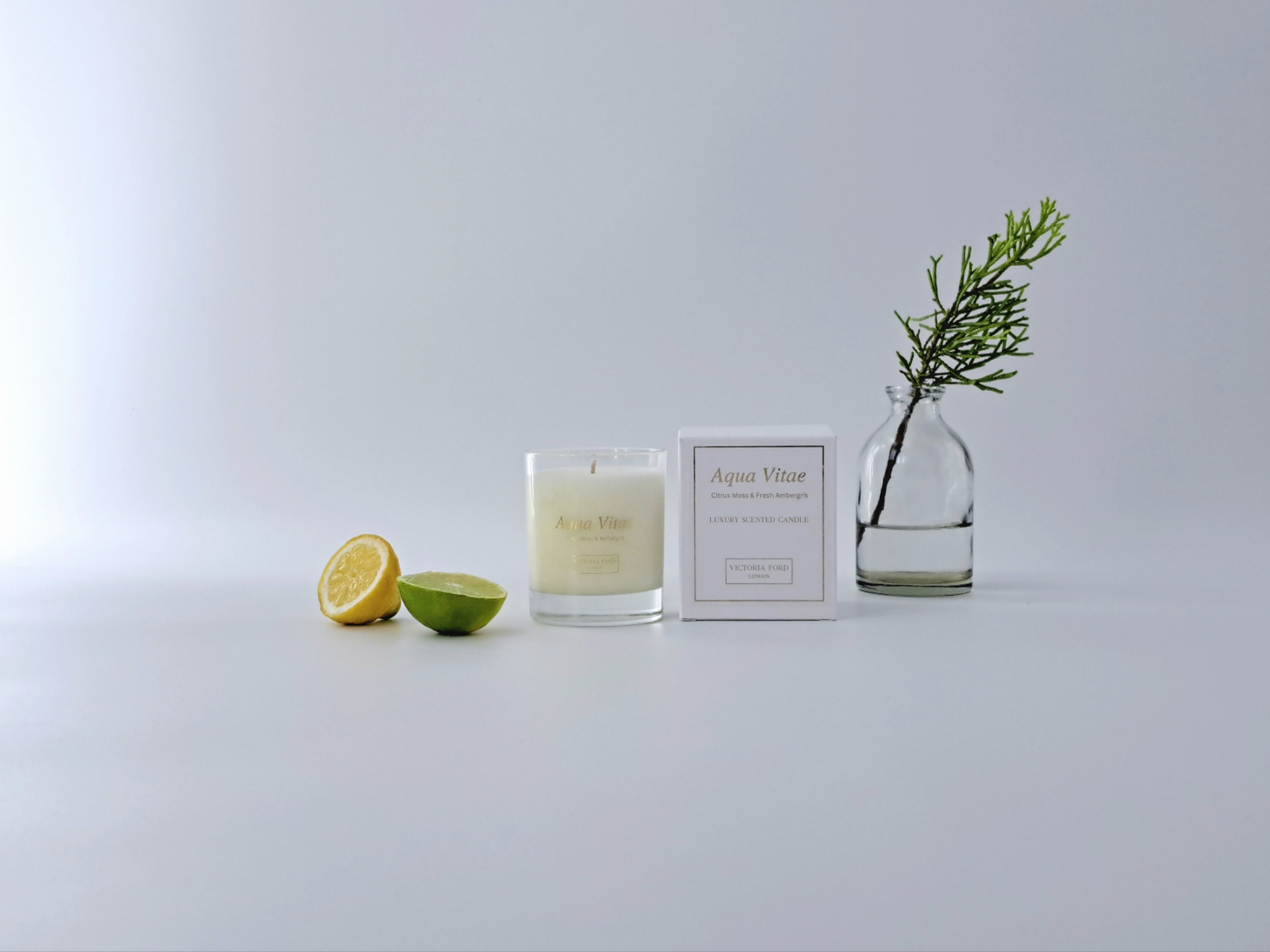 Aqua Vitae Luxury Scented Medium Candle