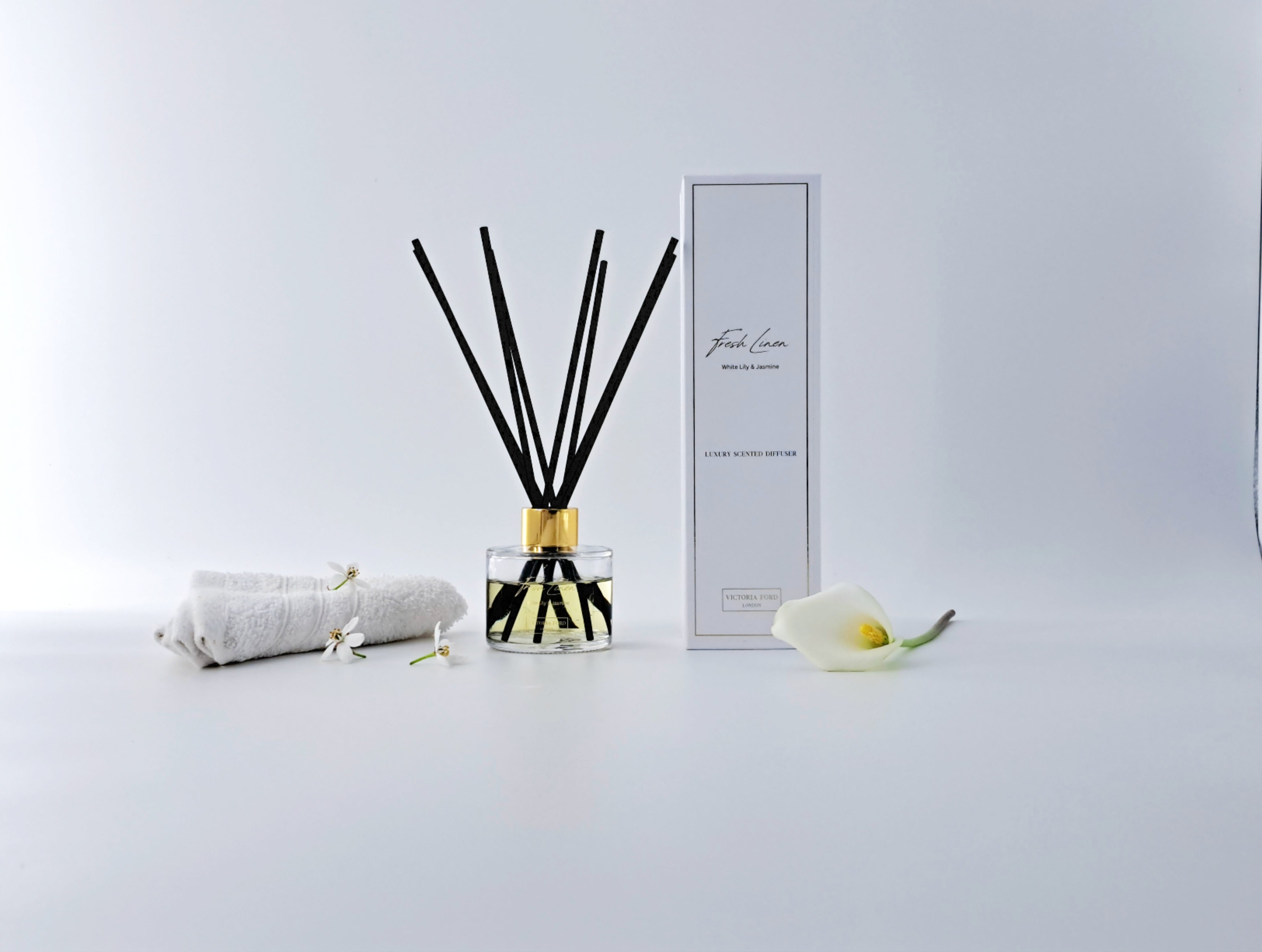 Fresh Linen Luxury Scented Reed Diffuser