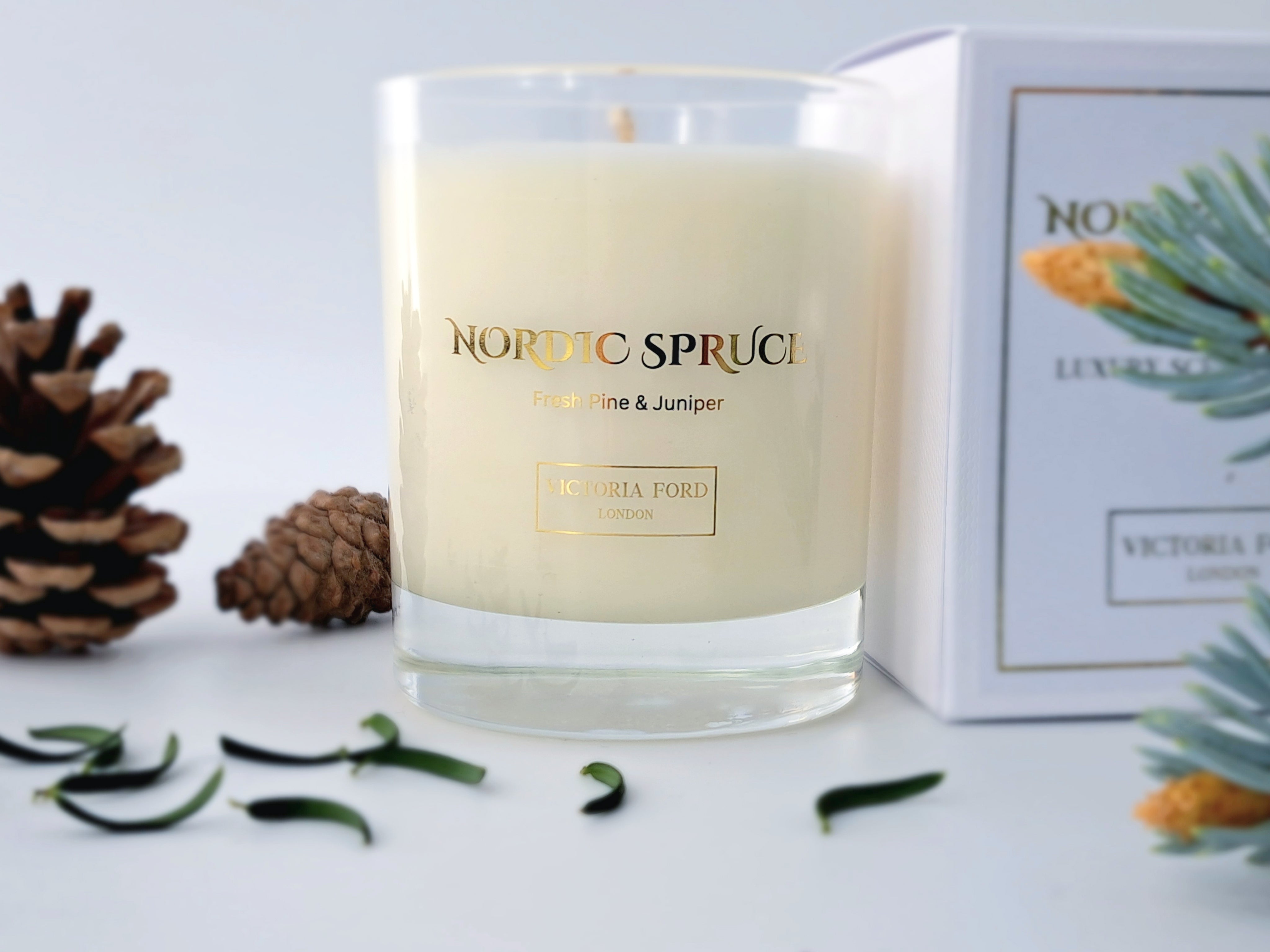 Nordic Spruce Luxury Scented Medium Candle