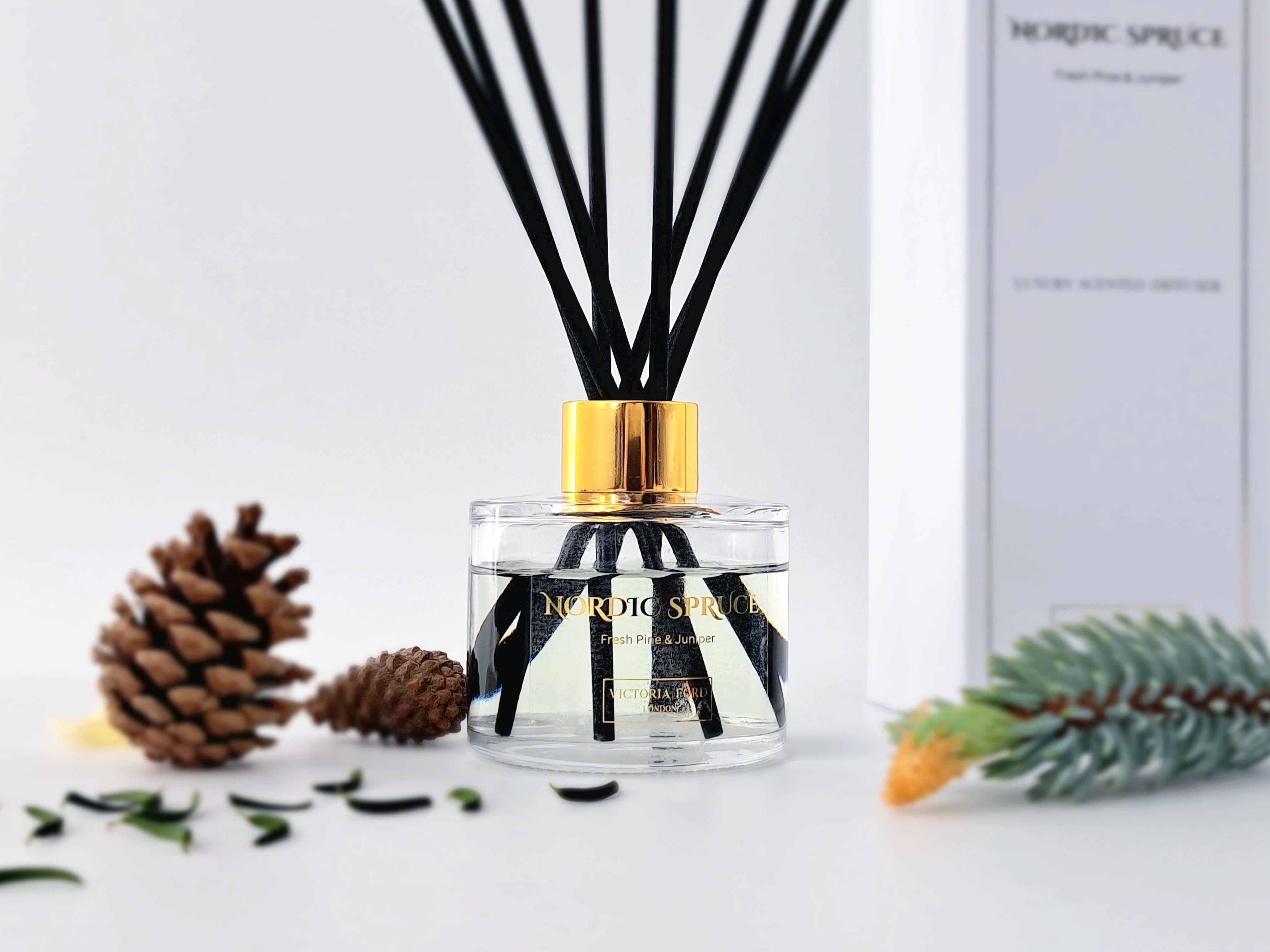 Nordic Spruce Luxury Scented Reed Diffuser