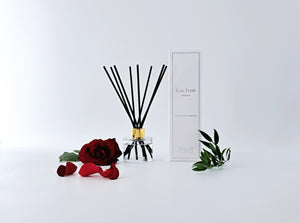 Rose Petals Luxury Scented Reed Diffuser